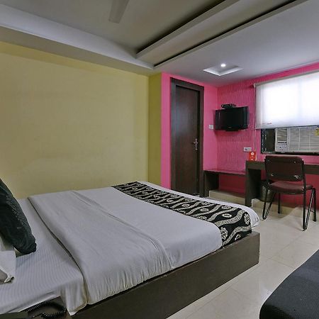 Collection O Diamond And Residences Indore Extérieur photo