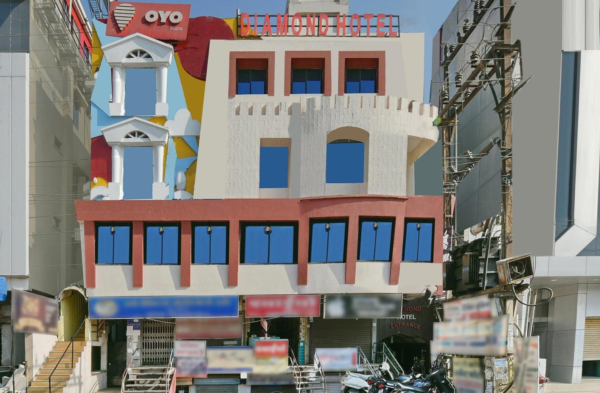 Collection O Diamond And Residences Indore Extérieur photo