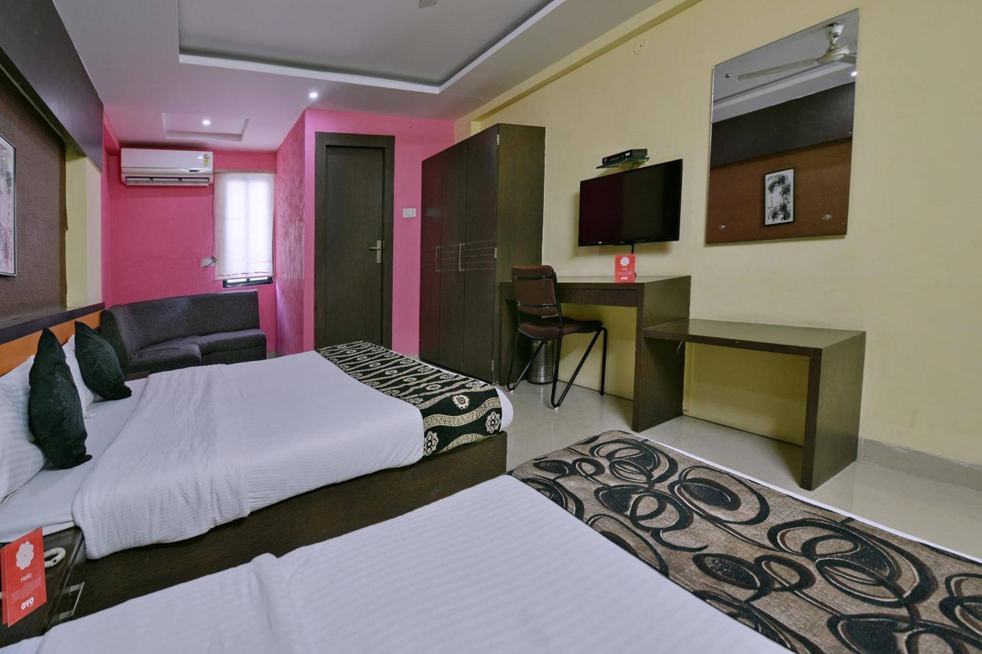 Collection O Diamond And Residences Indore Extérieur photo