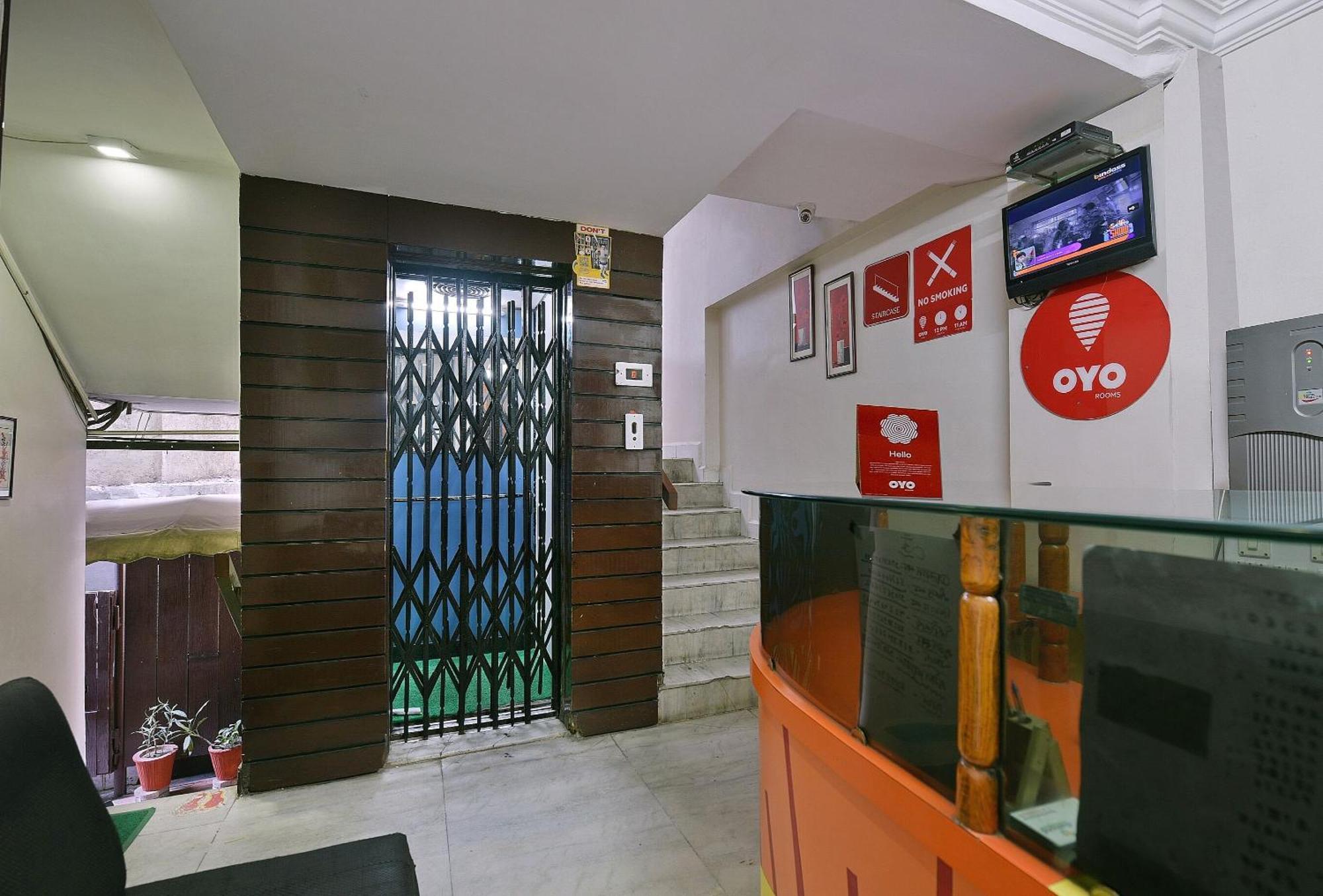 Collection O Diamond And Residences Indore Extérieur photo