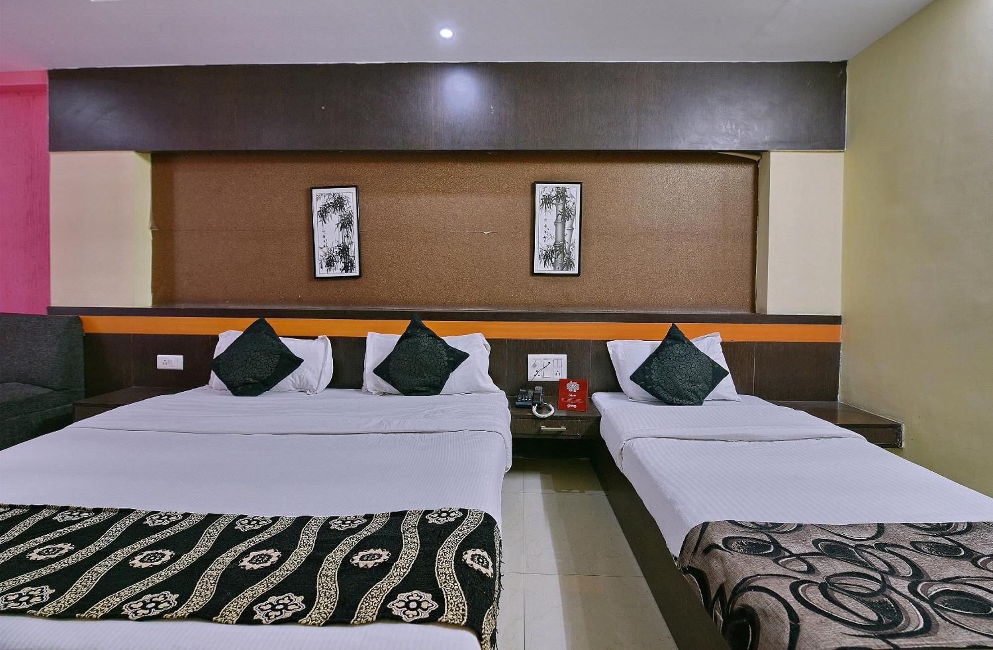 Collection O Diamond And Residences Indore Extérieur photo