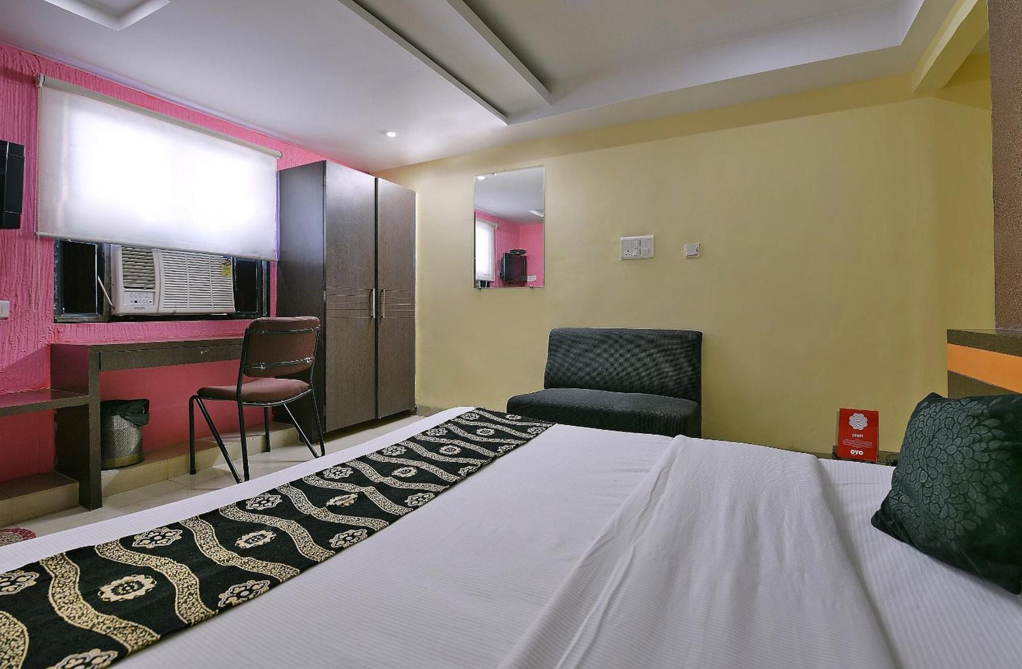 Collection O Diamond And Residences Indore Extérieur photo